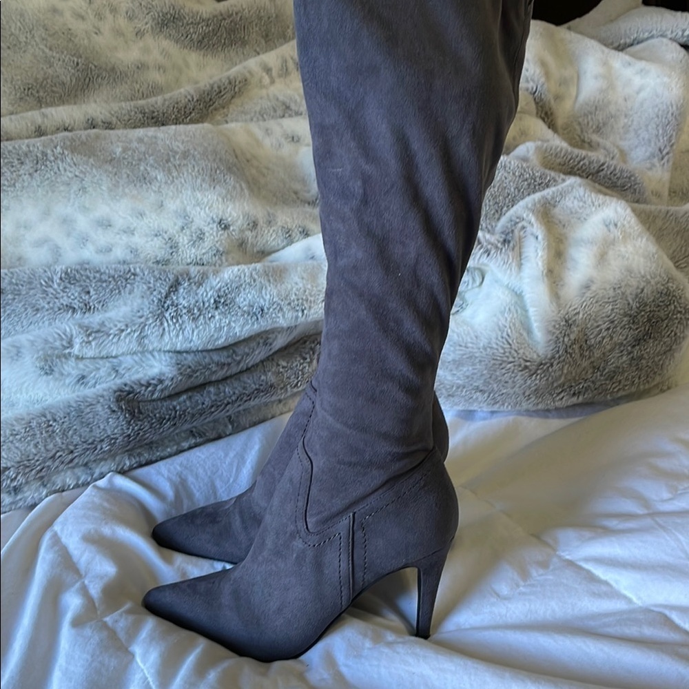 Le Chateau Gray Faux Suede Over the Knee Boots with Stiletto Heel Size 38